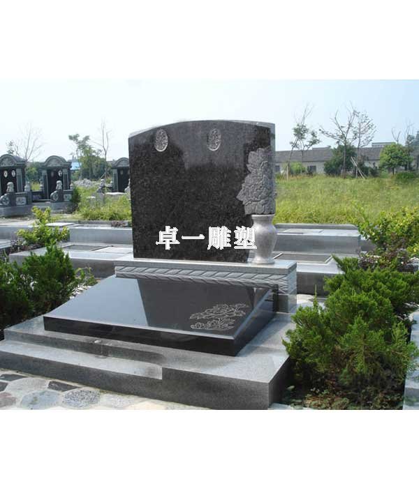 石雕墓碑